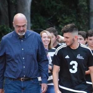 Meet your Posher, Ian